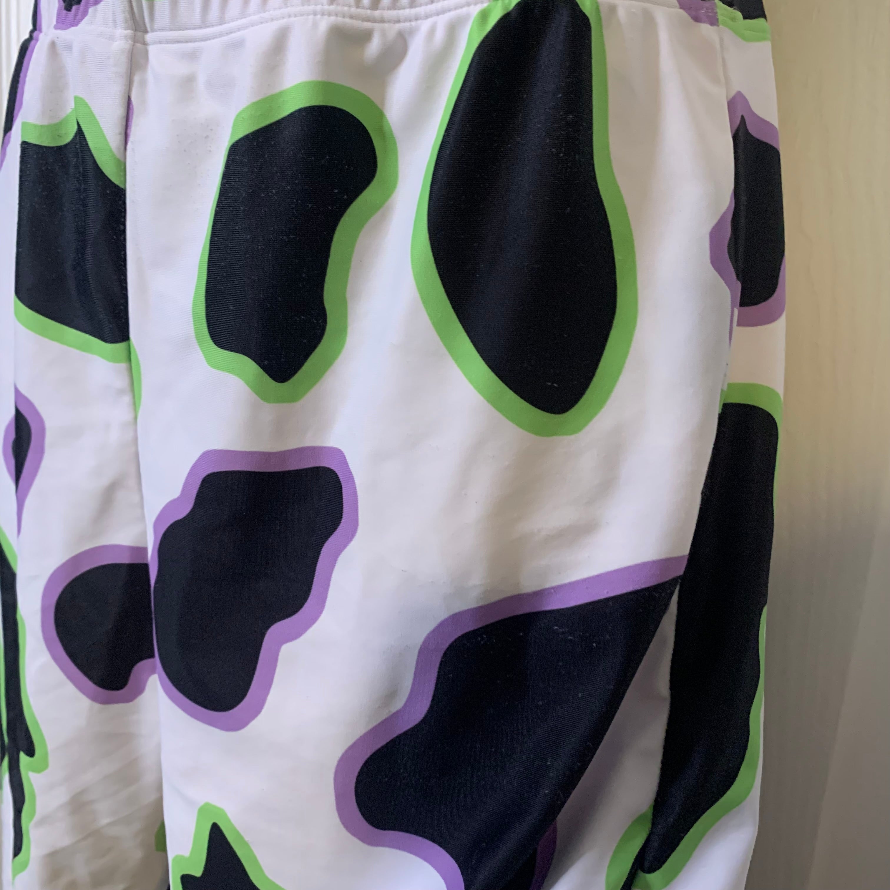 Lavender Wear Smile Cow Bikini Top & Shorts Set (S)