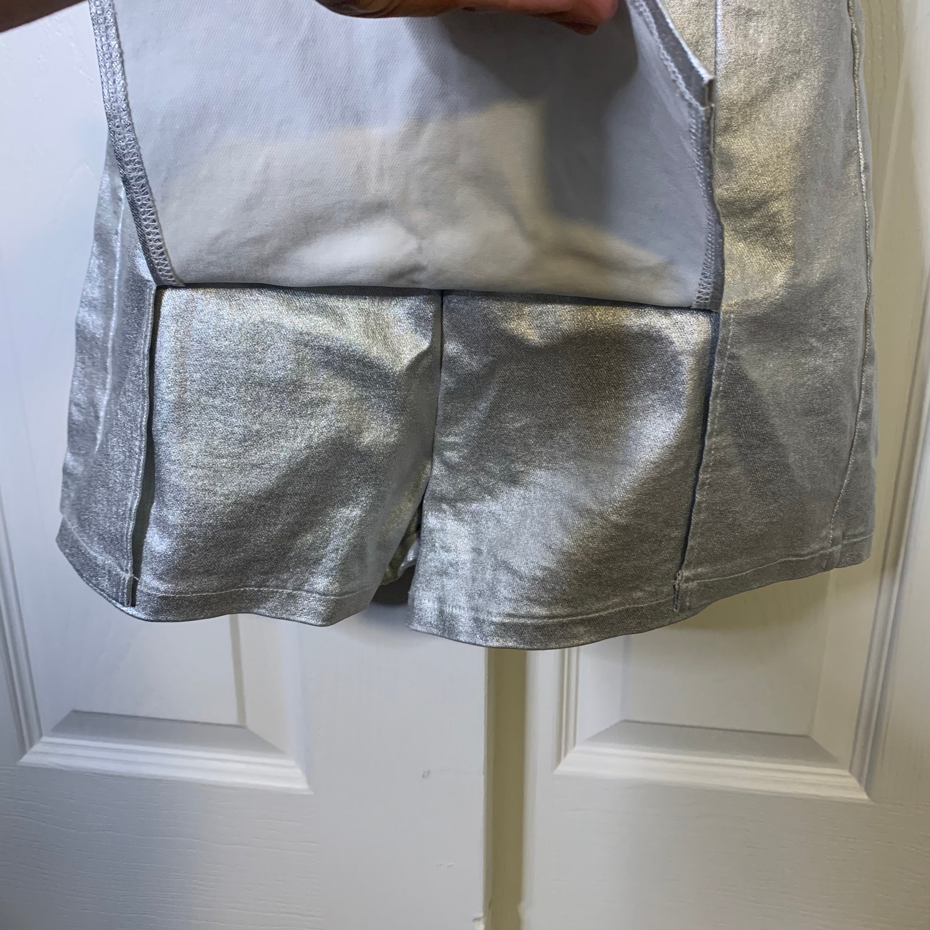 Metallic Silver Chainlink Top & Skort Set (M)